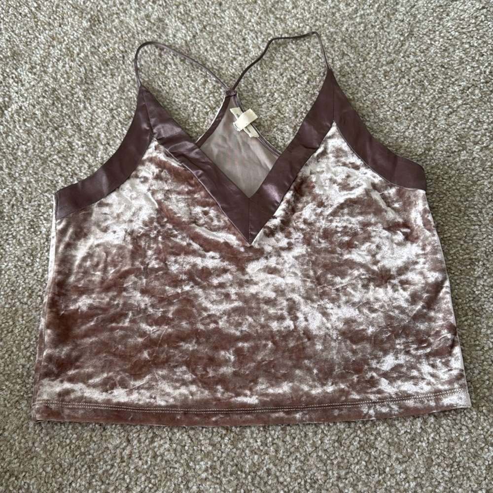 Silence + noise spaghetti strap crushed velvet crop tank size small